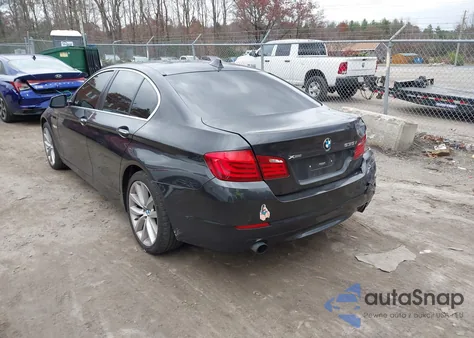 2013 BMW 535I xDrive из США, поврежденный, VIN WBAFU7C52DDU71111